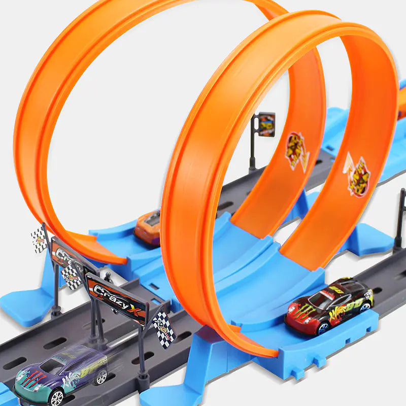 Loop Racing Track Set with 3 Die-Cast Cars