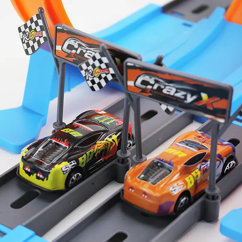 Loop Racing Track Set with 3 Die-Cast Cars