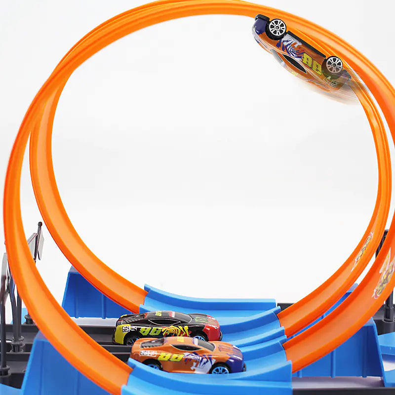 Loop Racing Track Set with 3 Die-Cast Cars