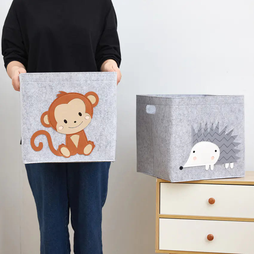 Playful Felt Animal Toy Organizer