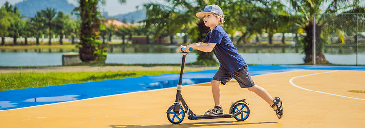 Scooters & Ride-ons