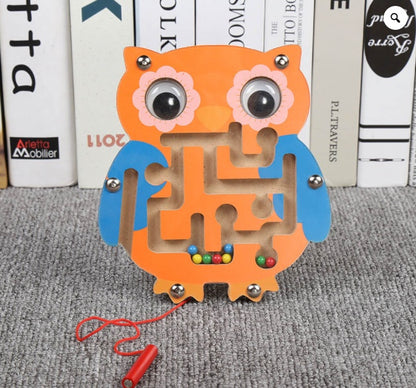 Wooden Animal Maze Toy – Magnetic Bead Puzzle for Kids