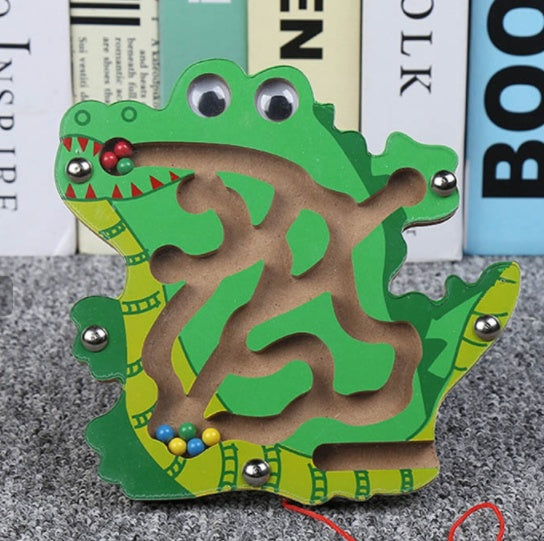 Wooden Animal Maze Toy – Magnetic Bead Puzzle for Kids
