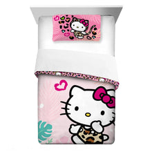 2-Piece Reversible Comforter Set for Twin/Full Beds, Pink, Sanrio