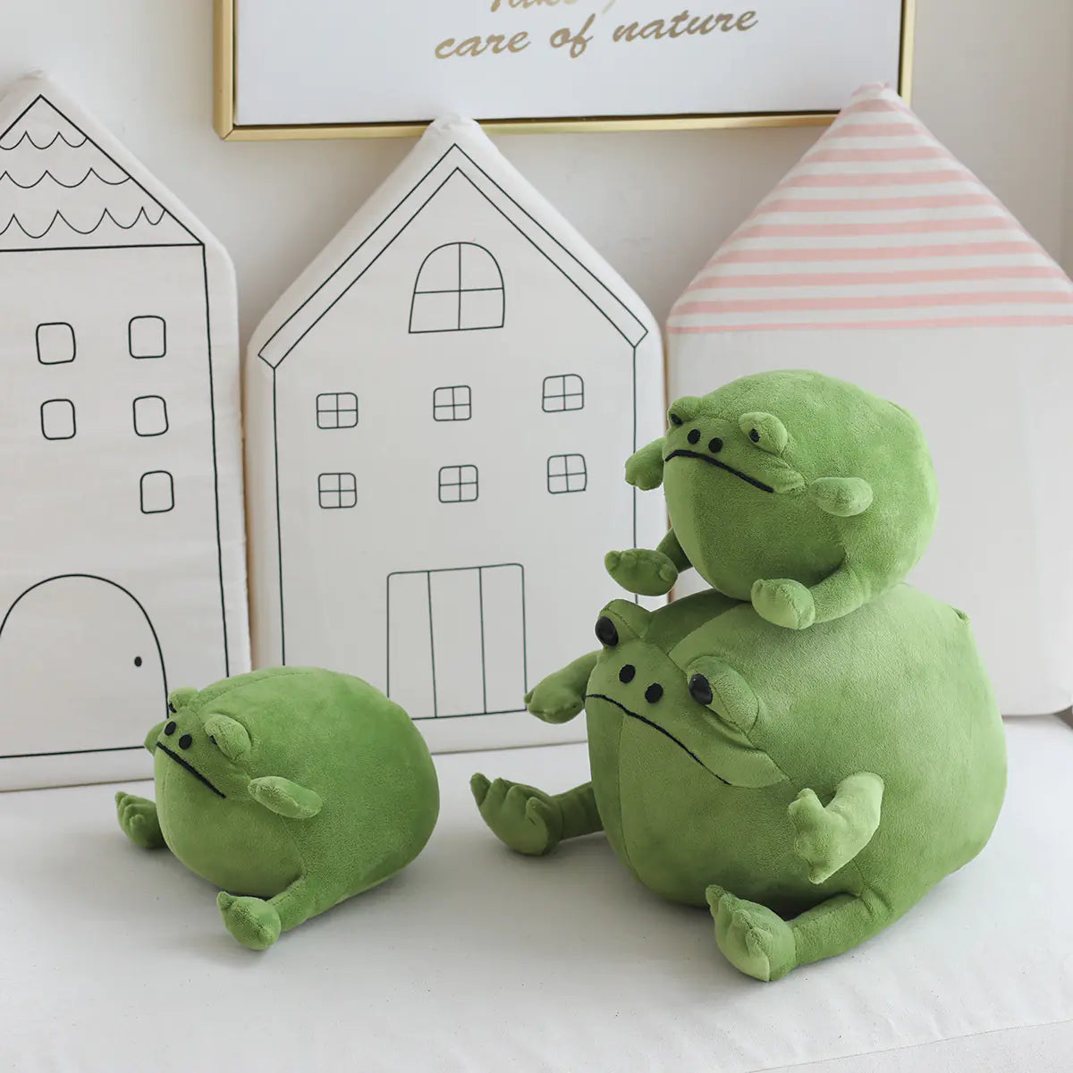 Charming Green Frog Plush Doll