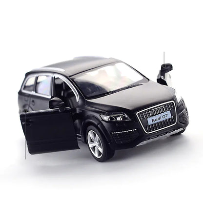 Q7 SUV Miniature Alloy Toy Car