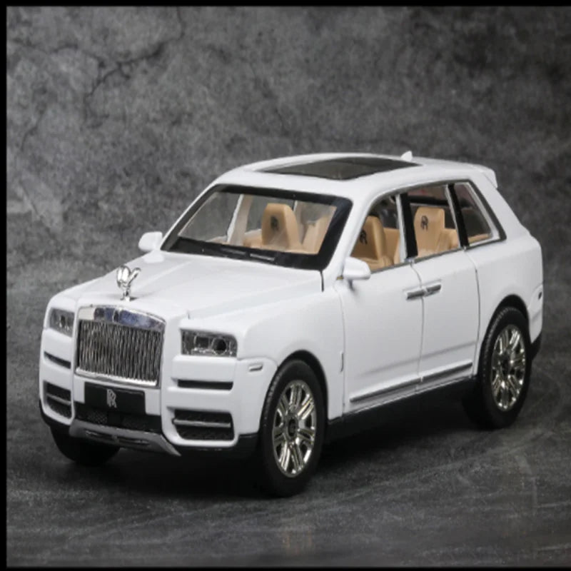 1:24 Scale Pull-Back Alloy Car Toy