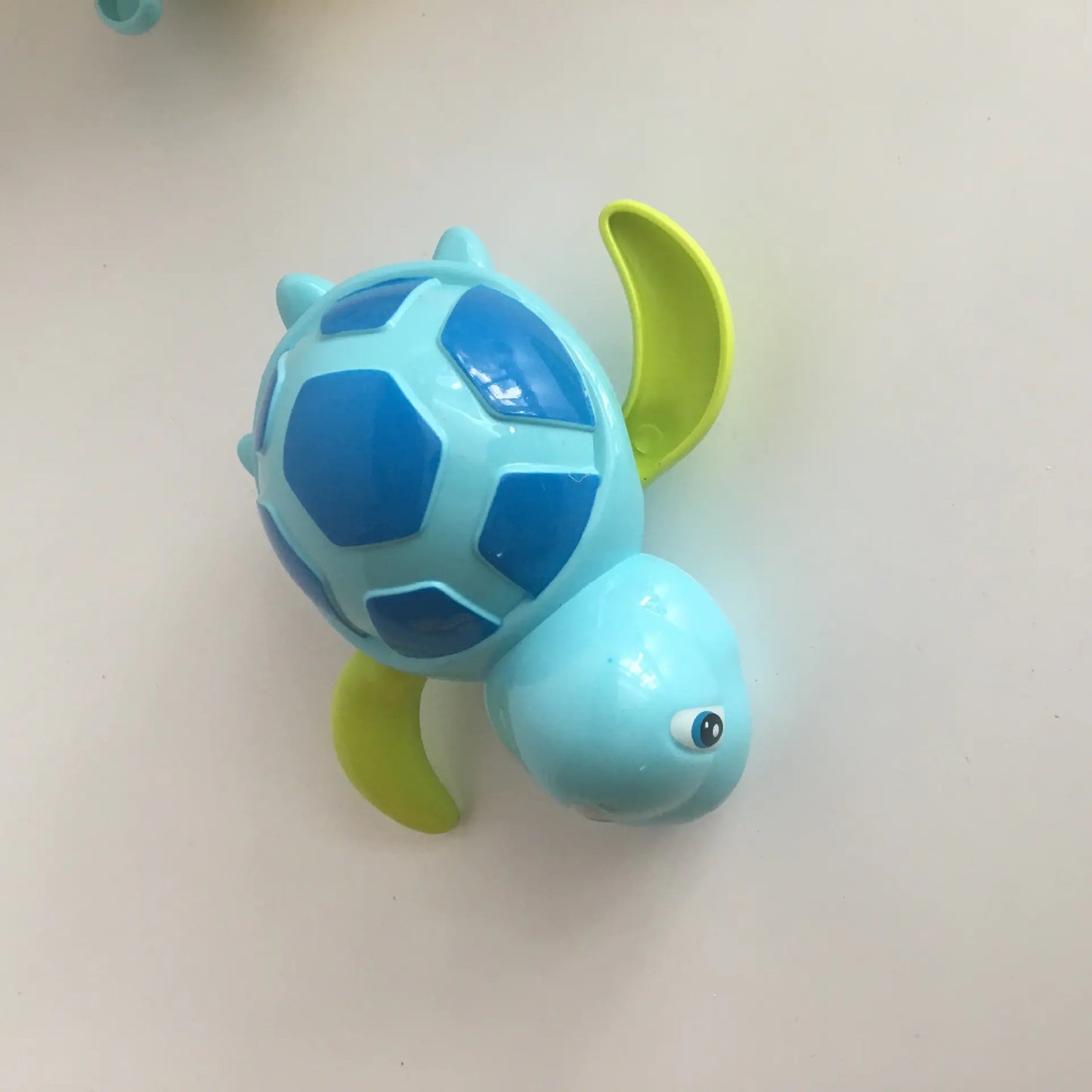 Mini Turtle Splash Bath Toy - Kid's Water Fun
