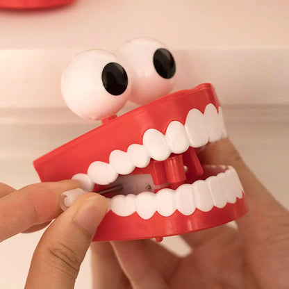 Chuckle Teeth Wind-up Toy