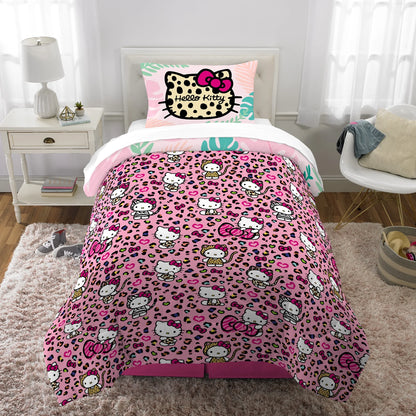 2-Piece Reversible Comforter Set for Twin/Full Beds, Pink, Sanrio